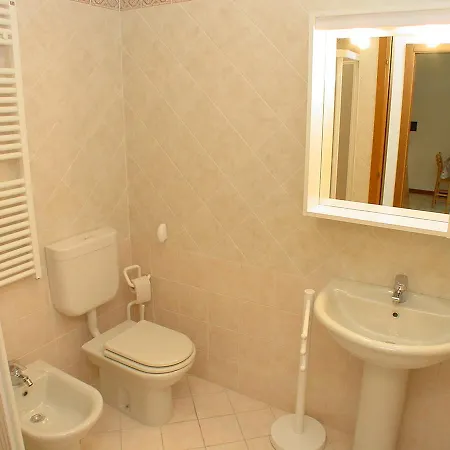 Terme Διαμέρισμα *